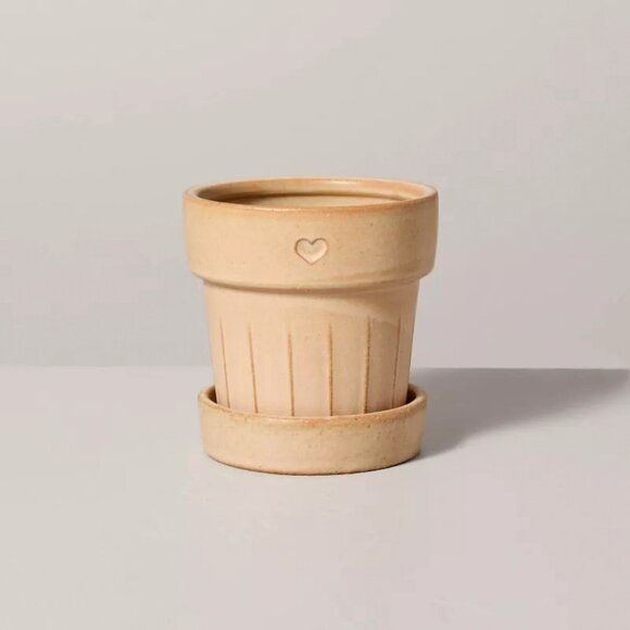 Hearth & Hand Magnolia Stoneware Heart Accent Planter Pot and Saucer NEW 2024 - Picture 1 of 4